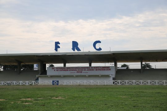 A Magia do Campo na Cidade: Expoagro de Campos dos Goytacazes Reserva Experiências Encantadoras para Toda a Família!